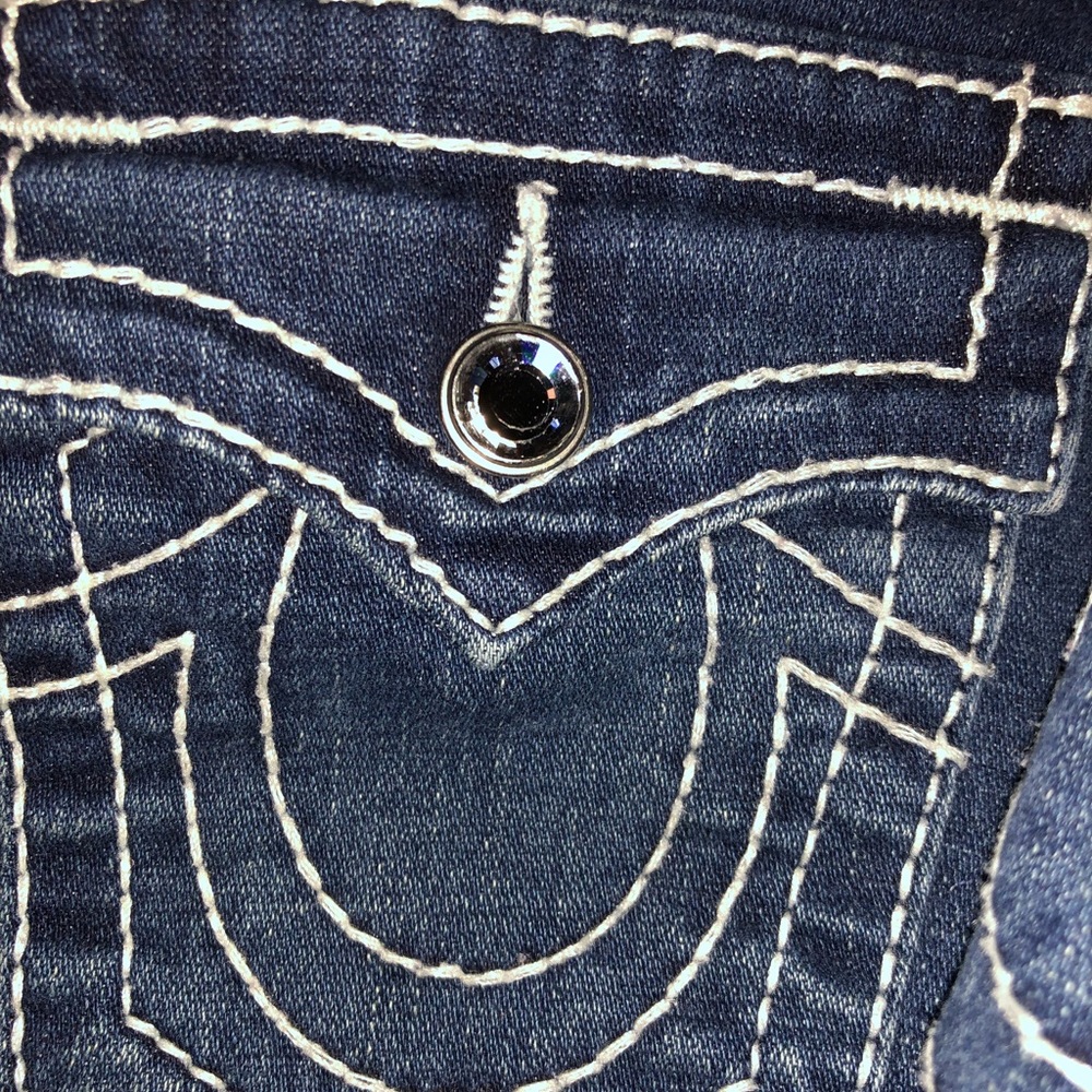 Jeans - Picture 3 of 4